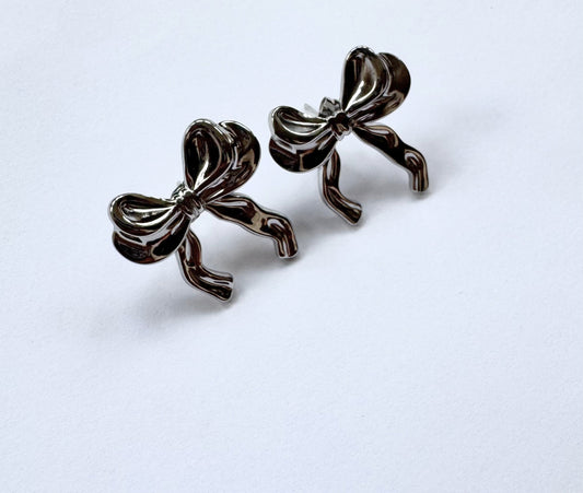 Silver Bow Studs